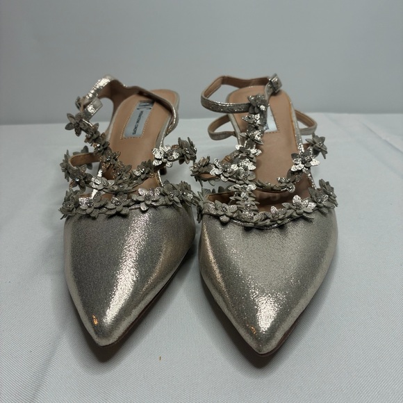 INC International Concepts Gold Metallic Floral Heels Women’s Size 8 - Picture 13 of 16